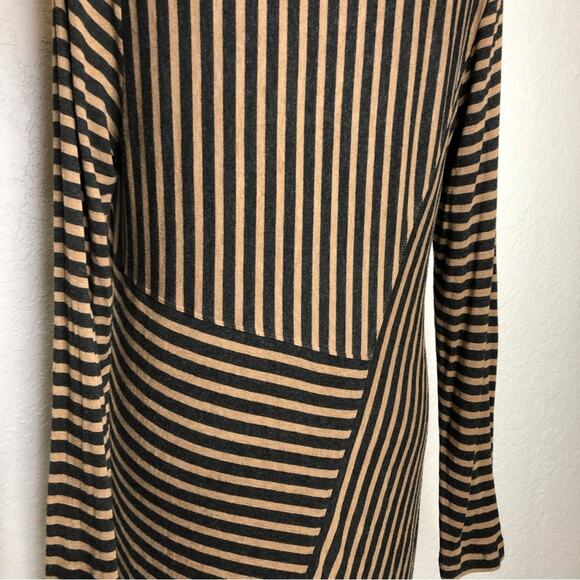 Cabi Striped Slant gray tan striped v neck jersey knit tunic top Medium #3629 - Picture 12 of 16